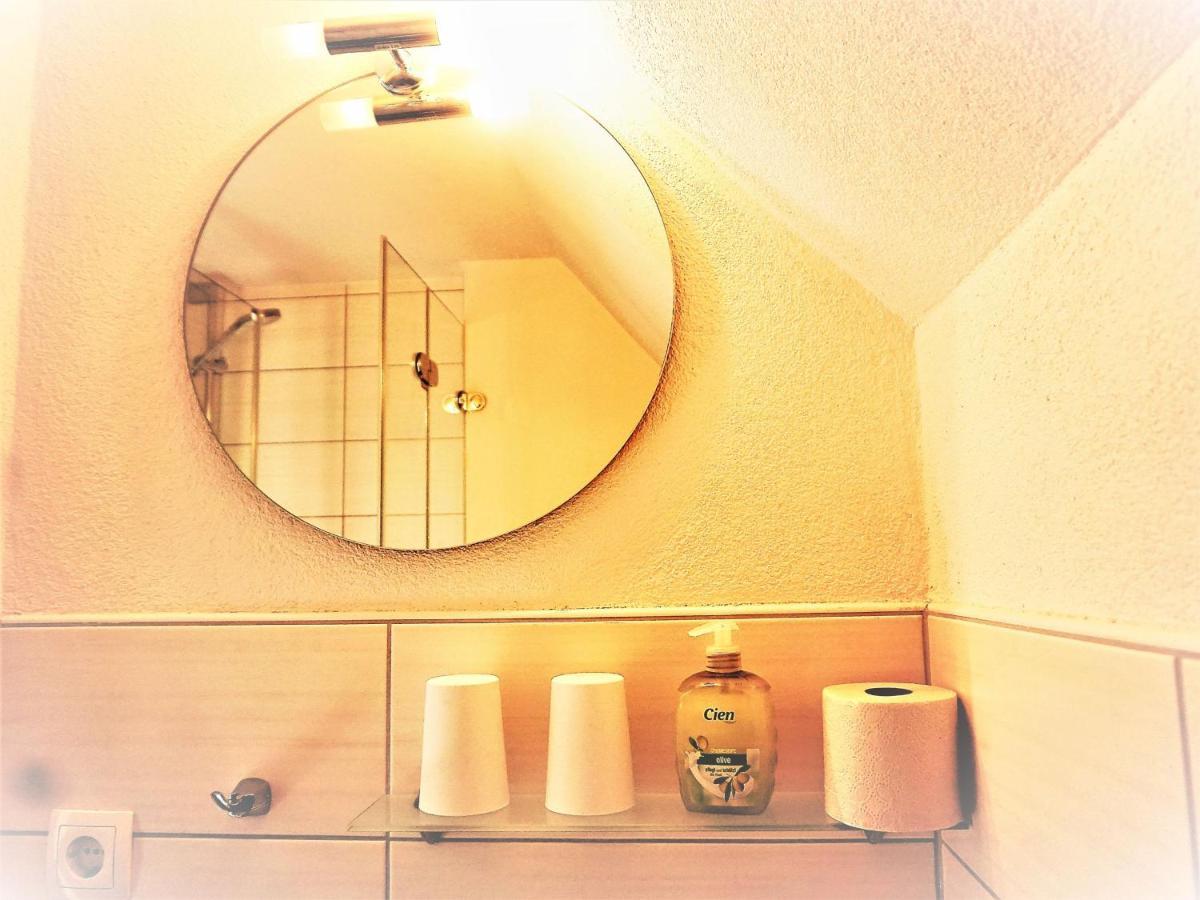 Hotel Pension Ins Fischernetz - Maentele Meersburg Zewnętrze zdjęcie